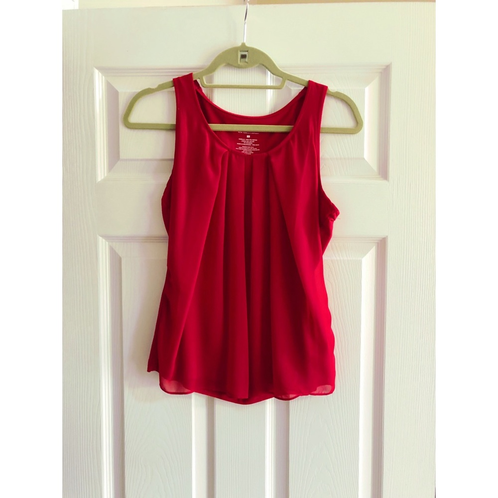 New York & Co. Sleeveless shirt